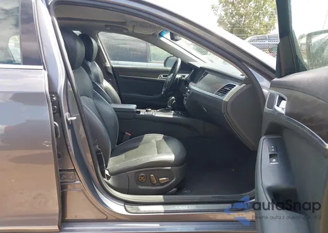 2015 Hyundai Genesis 3.8 из США, поврежденный, VIN KMHGN4JEXFU096136